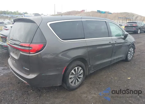 2022 Chrysler Pacifica Hybrid Touring L из США, поврежденный, VIN 2C4RC1L72NR206835